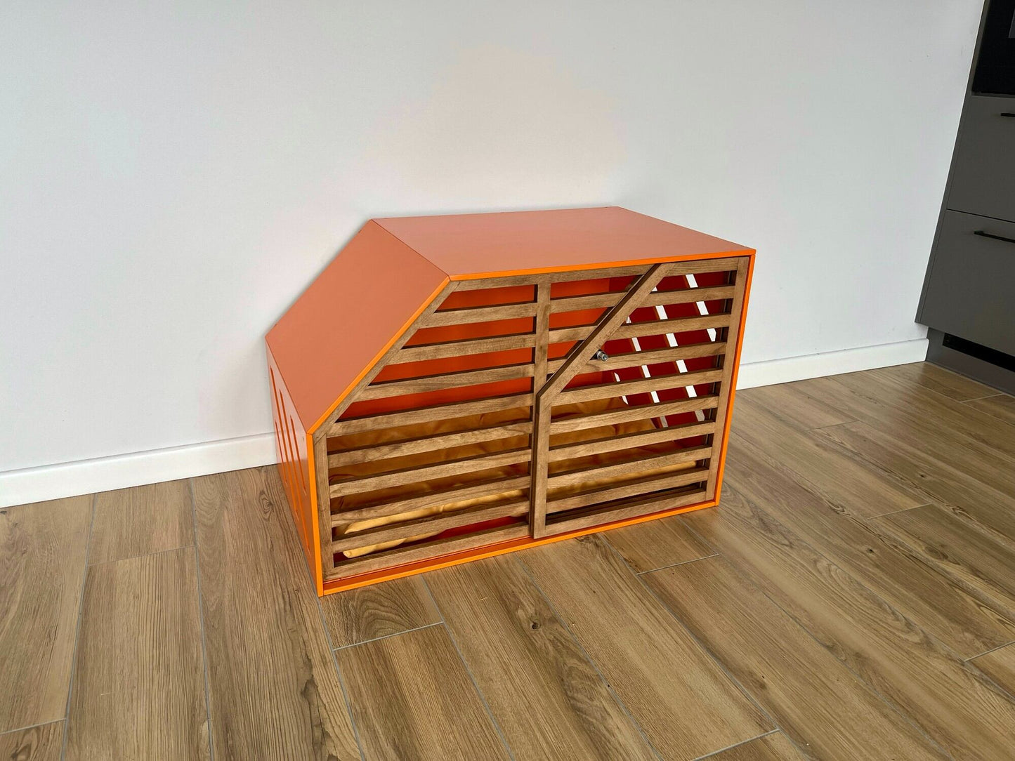Turquoise Wood Dog House - Secure and Cozy Shelter for your Pet