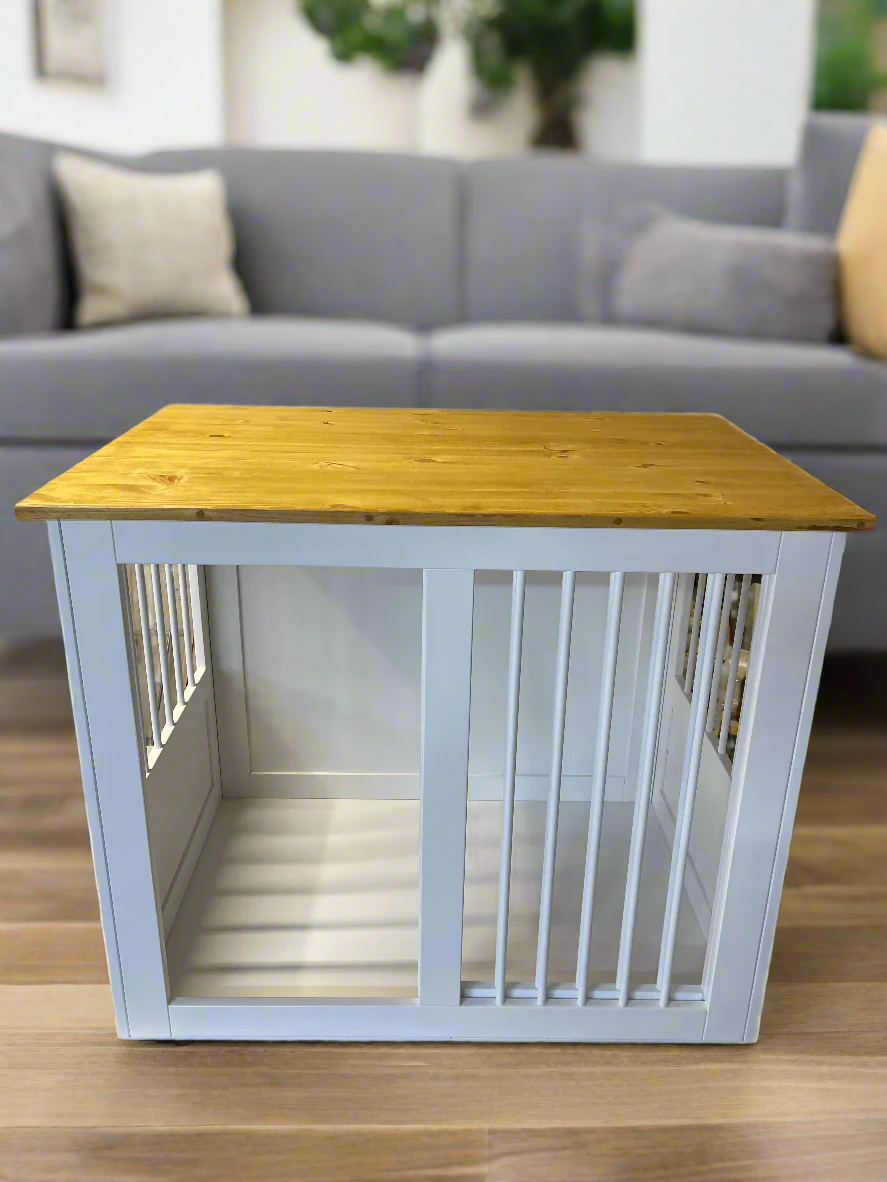 Beautiful dog crate with table 2 in 1