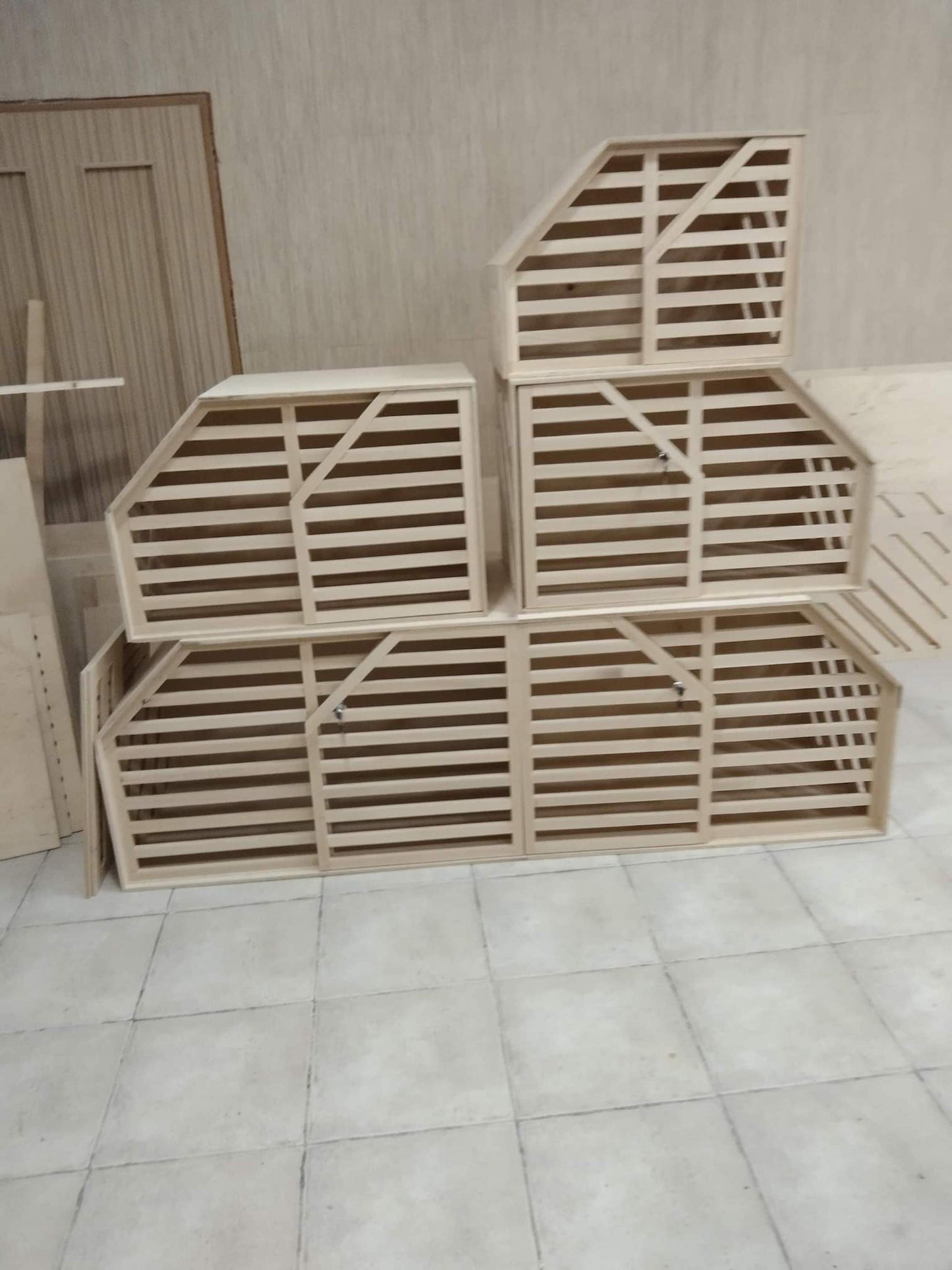Durable Dual Dog Kennel - Unique Design for Two Pets in Black