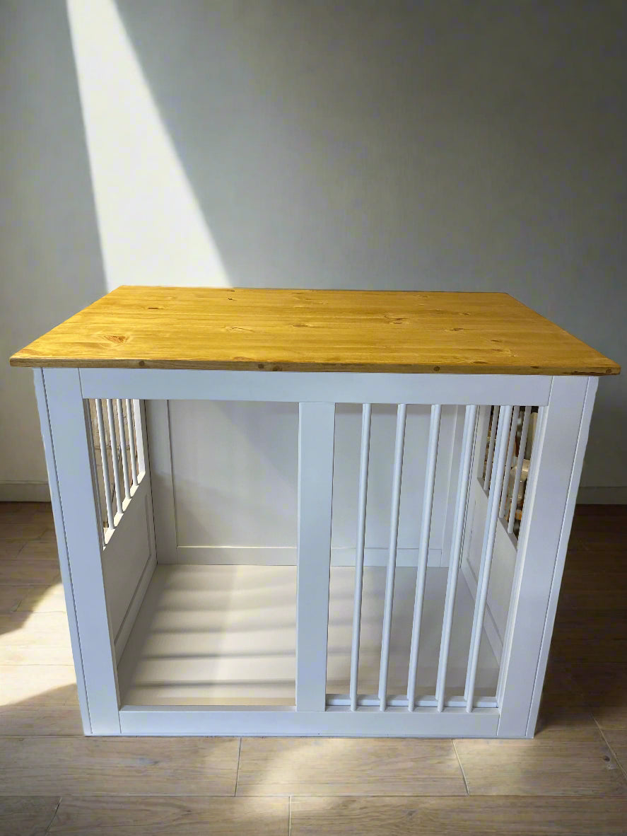 Beautiful dog crate with table 2 in 1